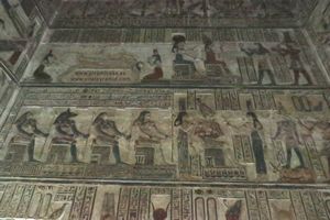 Limpieza en el Templo Hator Dendera