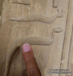 Detalles jerogl&iacute;ficos