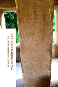 Detalles jerogl&iacute;ficos
