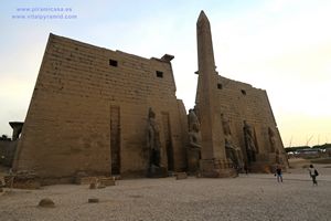 Sala de las Tres Llaves de Karnak