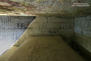 Tanque cripta Mere-ruka