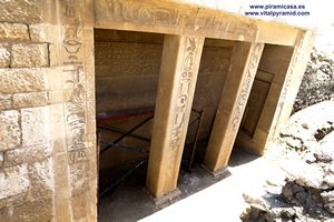 Estudiar jerogl&iacute;ficos Puerta Falsa