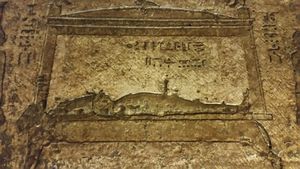 Las Columnas de los Dioses Hator Dandara