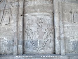 Simbolos Egipcios Dendera