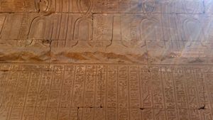 Hieroglyphics Dandara