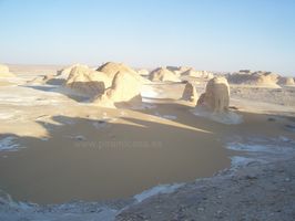 Formas extra&ntilde;as erosi&oacute;n