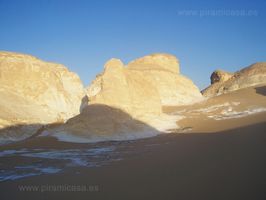 Sol y Sombra Desierto