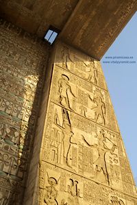 Sala de las Tres Llaves de Karnak
