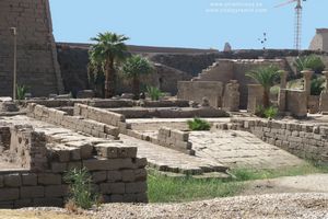 table excel en jerogl&iacute;ficos de Karnak