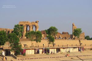 Templo desde el crucero en Kom Ombo
