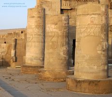 Columnas en Kom Ombo
