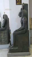 Estatua Sekhmet en Museo de El Cairo fotos im&aacute;genes