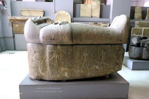 Feretro sarc&oacute;fago Museo de El Cairo fotos im&aacute;genes