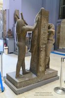 Estatua Horus Set Sacerdote Museo de El Cairo fotos im&aacute;genes