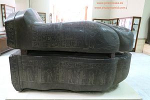 Sarc&oacute;fago granito gris Museo de El Cairo fotos im&aacute;genes